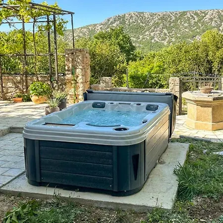 3 Bedroom Amazing In Casa vacanze