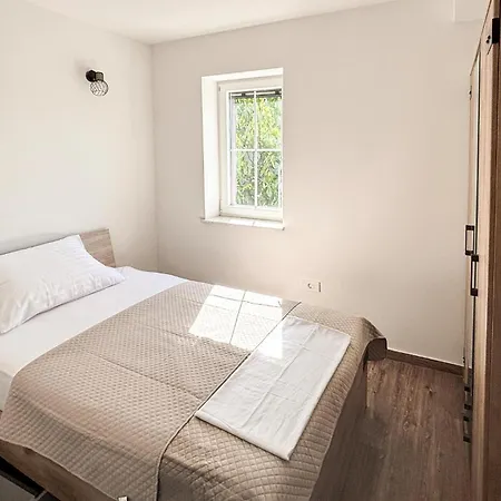 Casa vacanze 3 Bedroom Amazing In Crikvenica